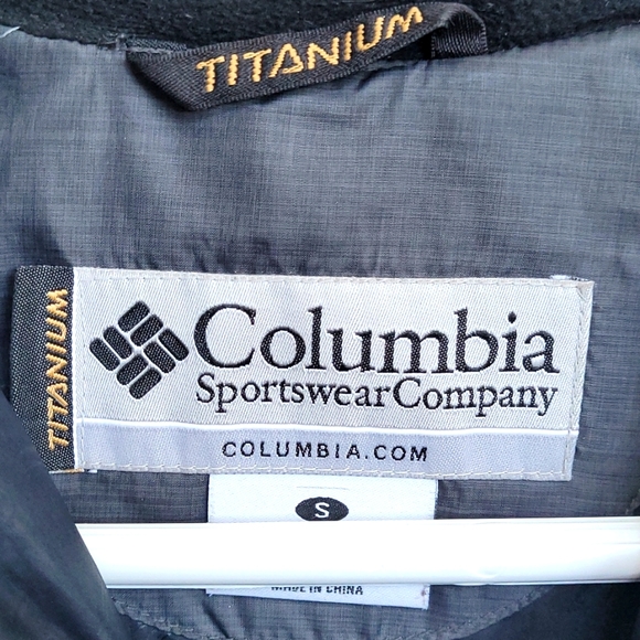 COLUMBIA jacket - Picture 3 of 3
